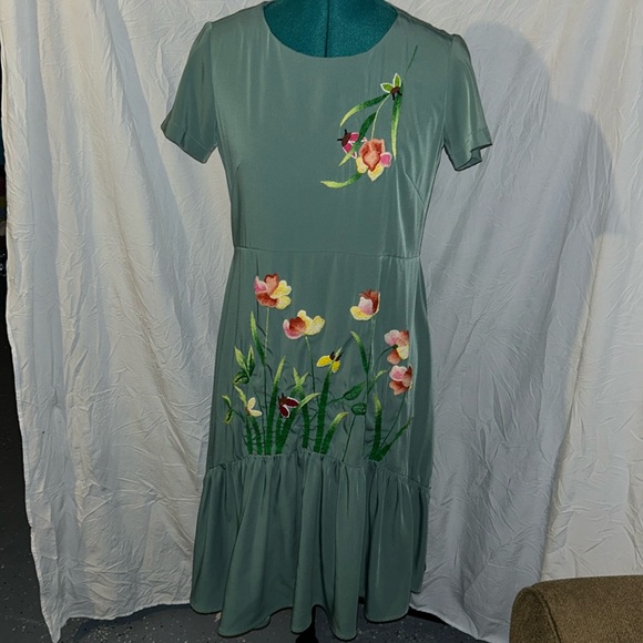 Saia dress size large. NWOT never worn. Intricate design, embroidered print - Picture 1 of 10